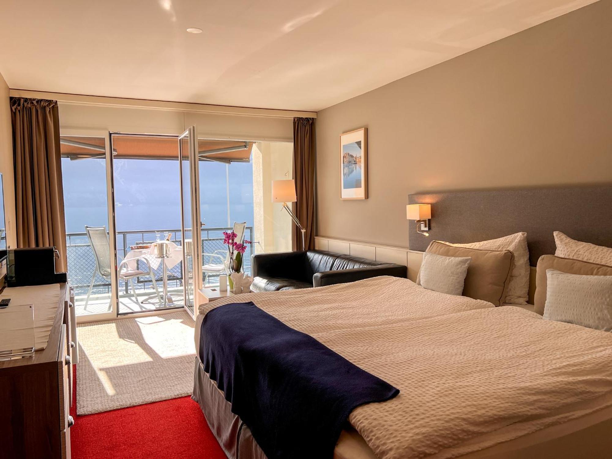 Seehotel Riviera At Lake Lucerne Gersau Bagian luar foto