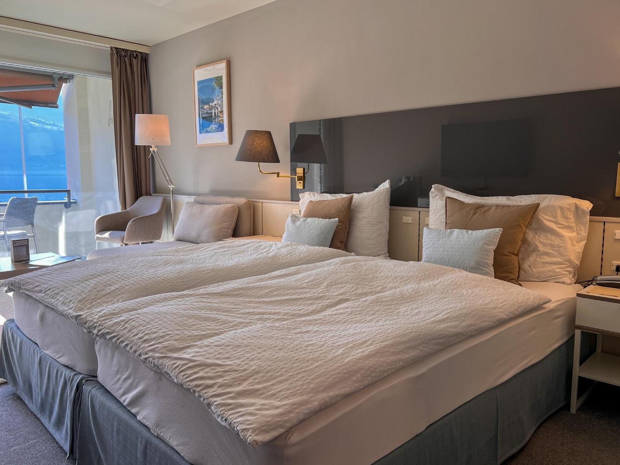 Seehotel Riviera At Lake Lucerne Gersau Bagian luar foto